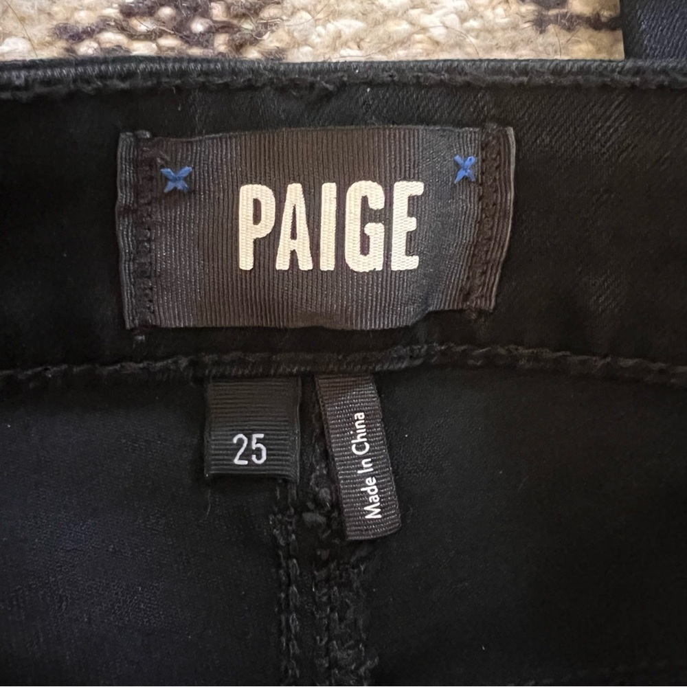 Paige High Rise Manhattan Bootcut Coated Leather Black Jeans S 25 - Picture 4 of 10